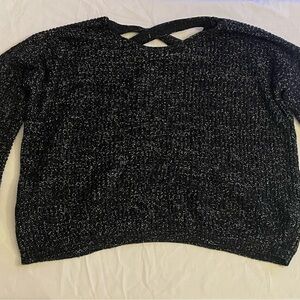 Forever 21 Black and White Knit Sweater
